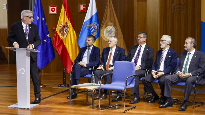 9ae0d2bbfc87e2c7a024ff35ff2bb605c2d98c27w