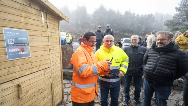 54304467378 e17deb680e k