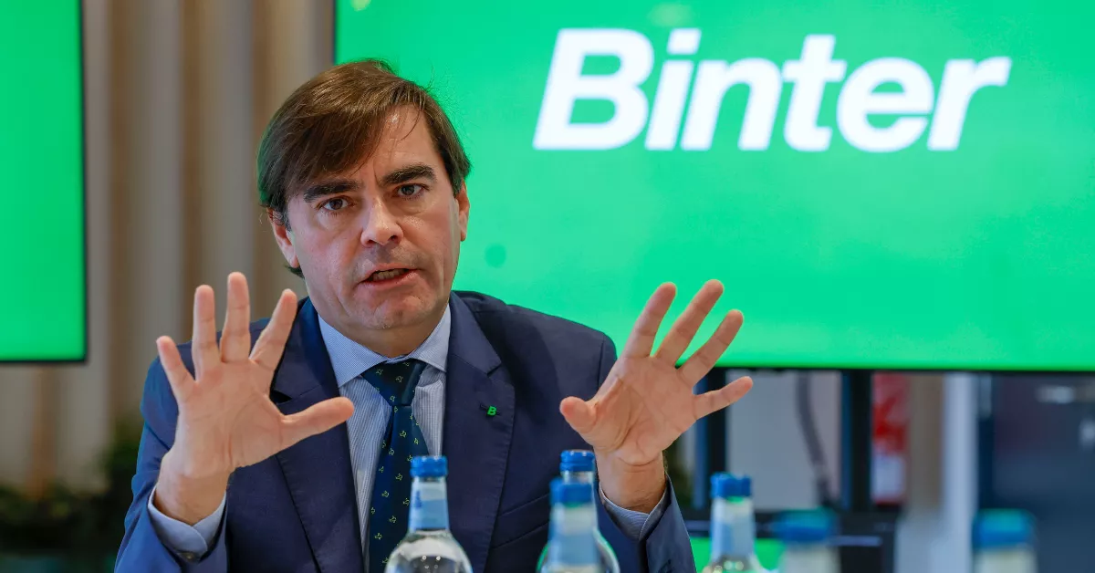 El director Comercial de Binter, Miguel Ángel Suárez / EFE - ELVIRA URQUIJO A.