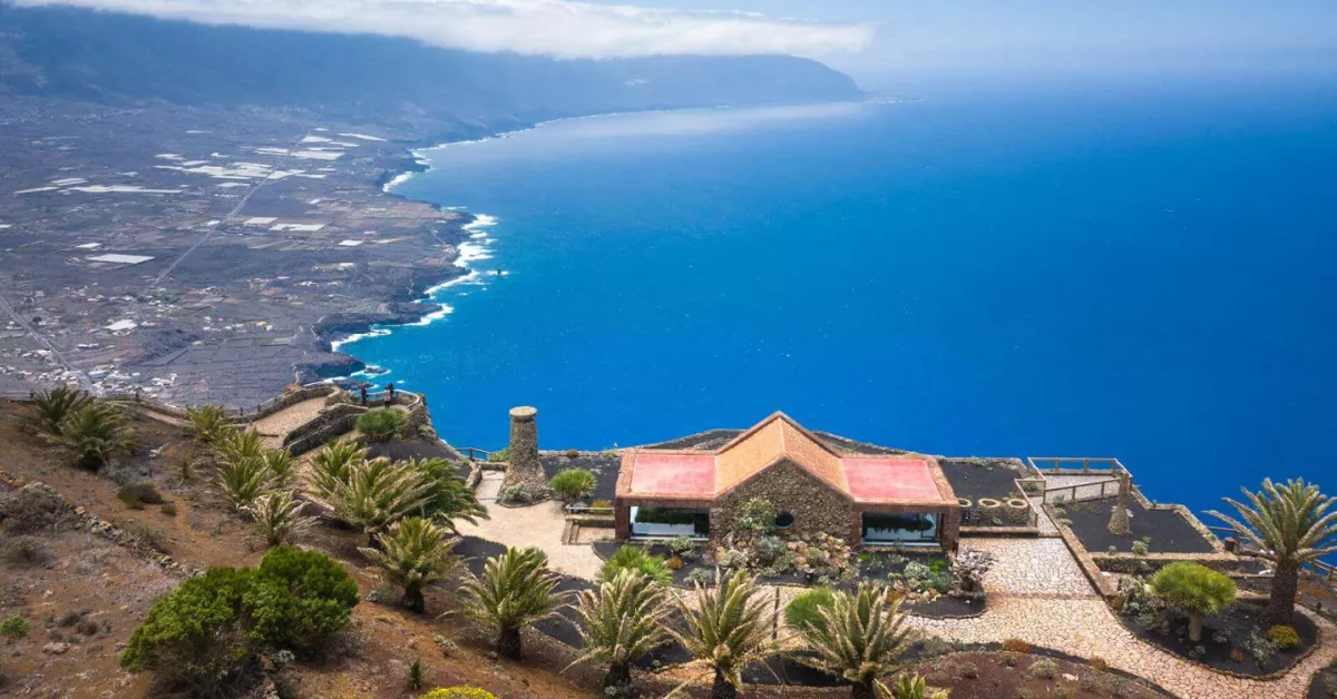 Imagen del mirador con vistas a una de las mejores puestas de sol de Canarias / HOLA ISLAS CANARIAS