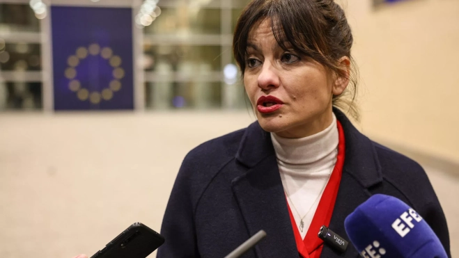 1ad6fc86e3ecb1ae24807facae90e4bda76faef1w 1ad6fc86e3ecb1ae24807facae90e4bda76faef1w