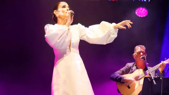 La cantante no realiza una imitación de Pradera, sino que aporta su propio estilo / CEDIDA La cantante no realiza una imitación de Pradera, sino que aporta su propio estilo / CEDIDA