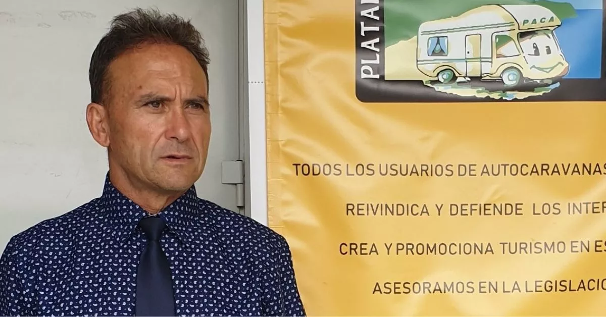 Jesús Gallardo Ramírez, presidente de PACA, plataforma que ha convocado la manifestación de autocaravanas en la capital grancanaria. / AH