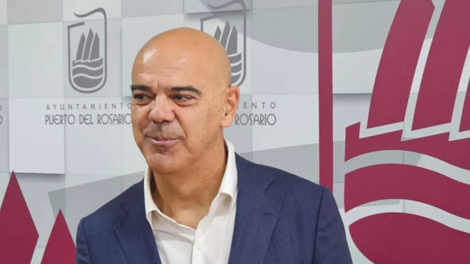 Miguel Rastrero, concejal de Vox en Puerto del Rosario que ha dimitido y pasará al grupo mixto./ CEDIDA Miguel Rastrero, concejal de Vox en Puerto del Rosario que ha dimitido y pasará al grupo mixto./ CEDIDA