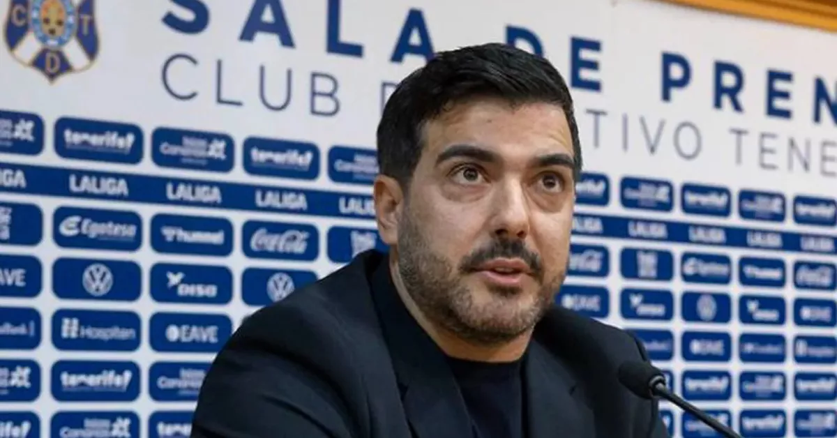 Rayco García, consejero del CD Tenerife detenido y puesto en libertad provisional con cargos por un presunto delito de coacciones en el ámbito de la violencia de género./ EFE