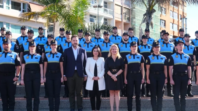 Incorporación de 45 nuevos agentes de Policía Local en Las Palmas / AYUNTAMIENTOS DE LAS PALMAS DE GRAN CANARIA Incorporación de 45 nuevos agentes de Policía Local en Las Palmas / AYUNTAMIENTOS DE LAS PALMAS DE GRAN CANARIA