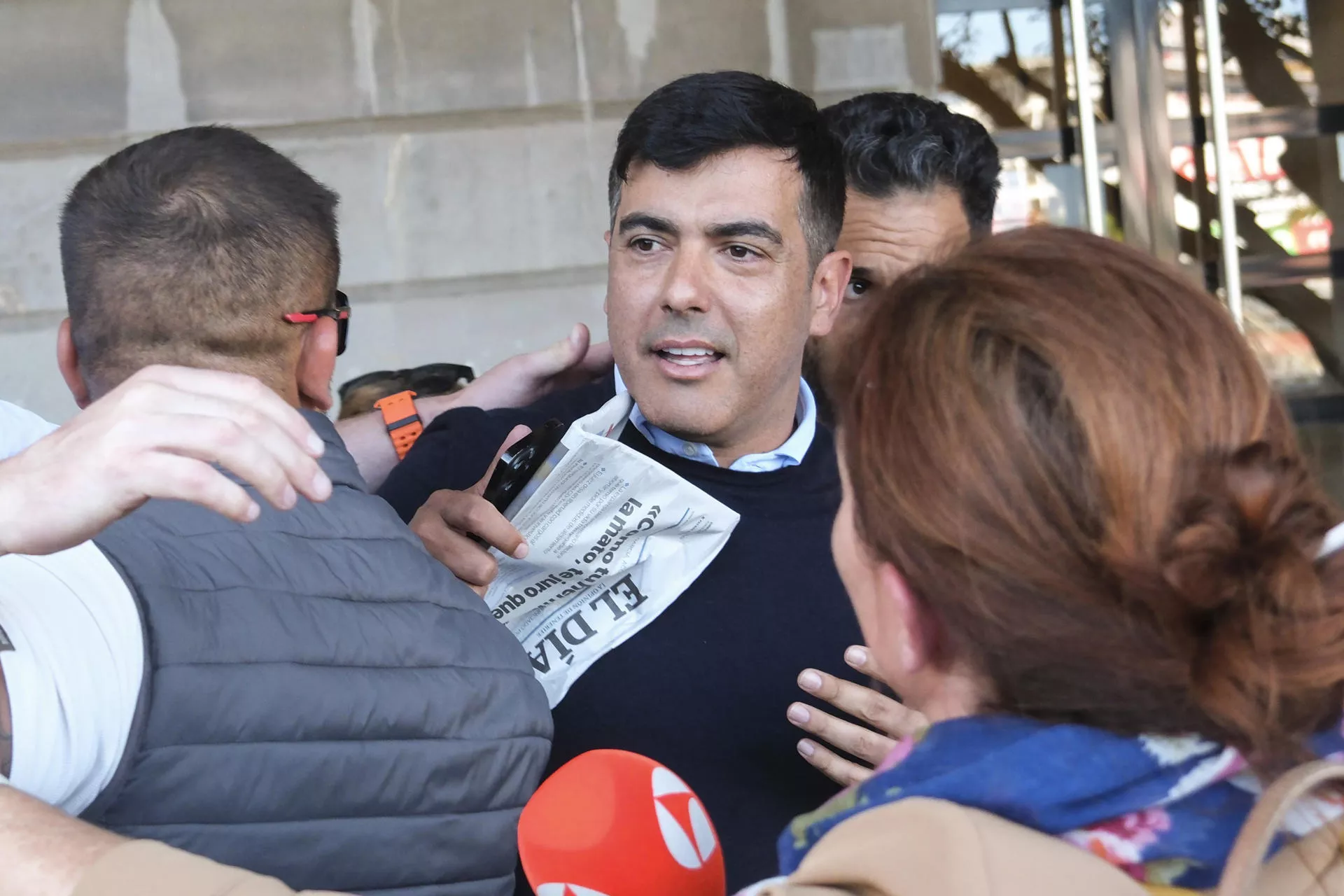 Ampliada la denuncia contra Rayco García con informes médicos que acreditan el maltrato. / ALBERTO VALDÉS-EFE