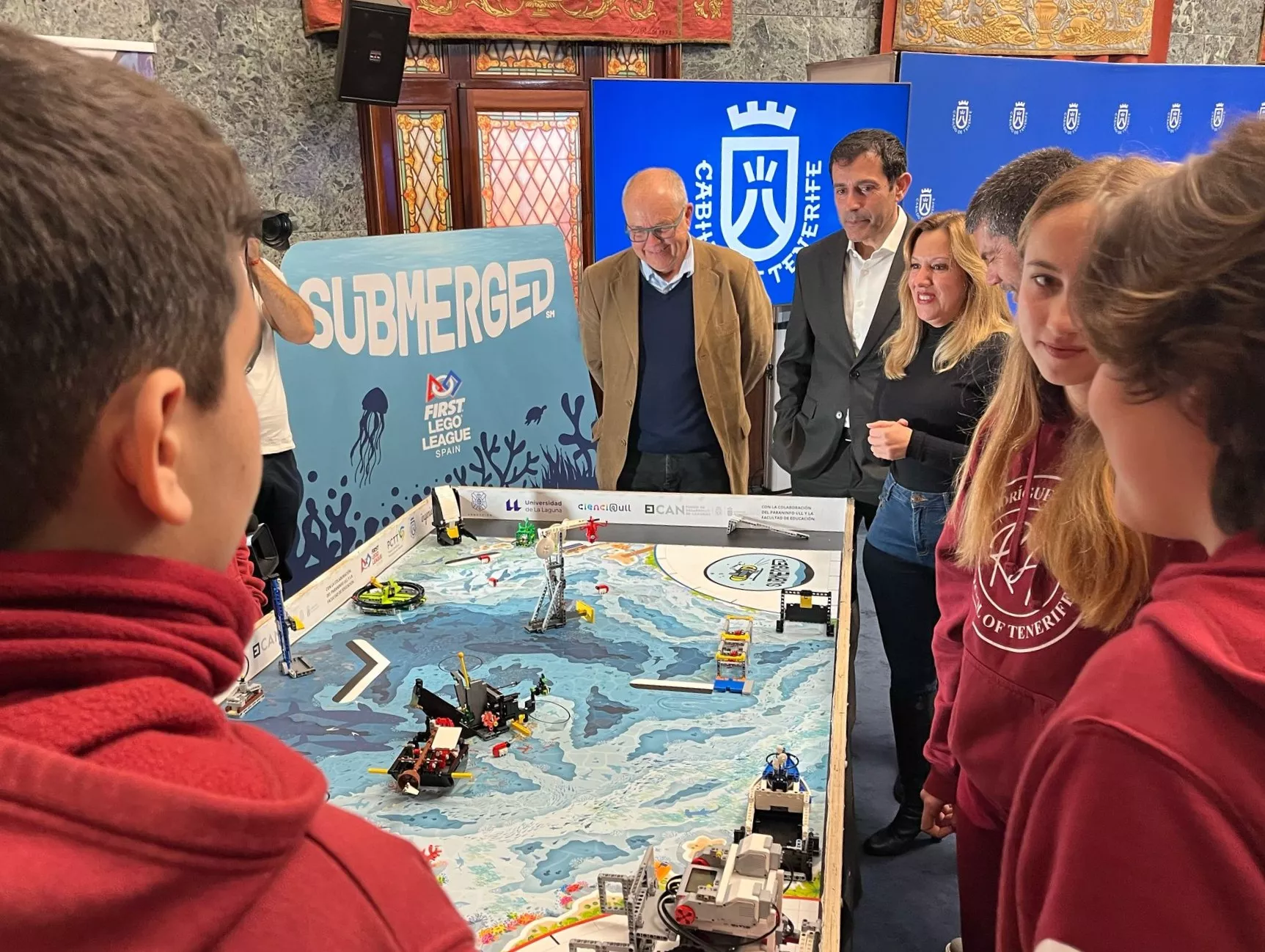 Presentación First Lego League Canarias 2025 en el Cabildo de Tenerife. /Beatriz de Vera