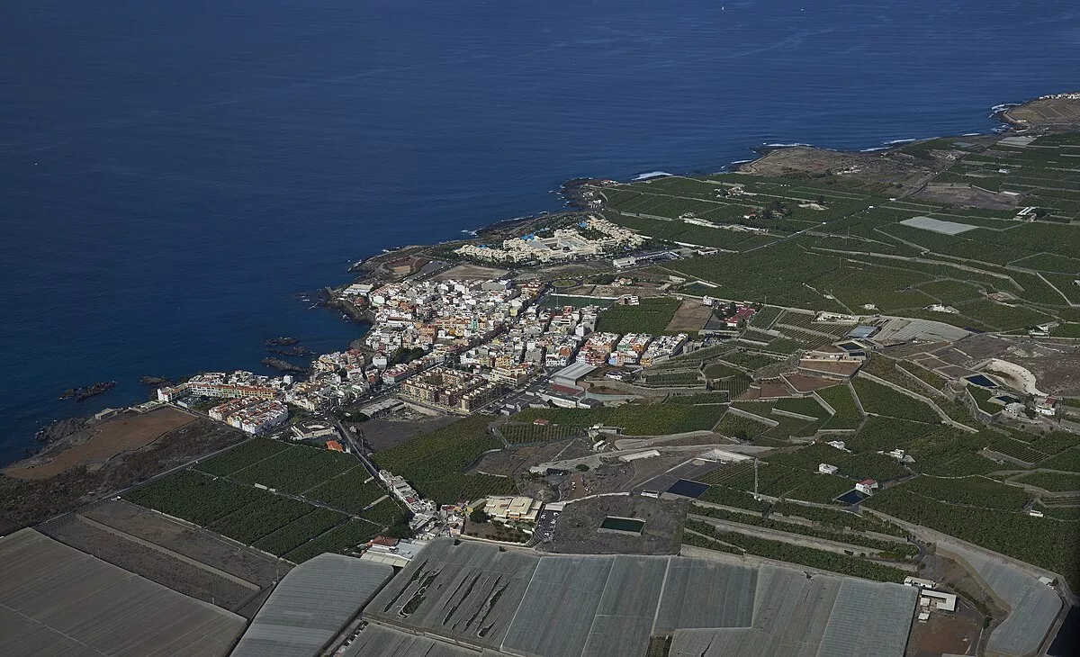 Imagen aérea de Alcalá, en Tenerife. / WIKIPEDIA