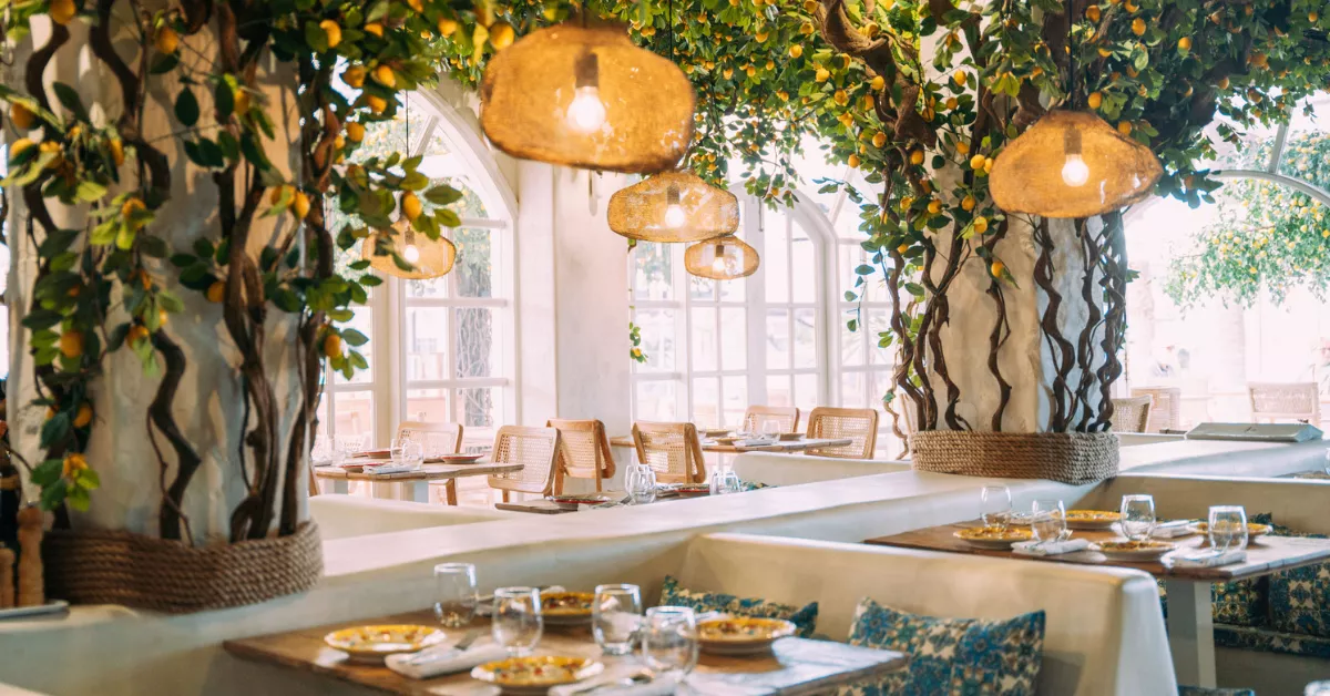 Imagen del interior del LiMonella, restaurante italiano ubicado en el sur de Tenerife / LIMONELLA