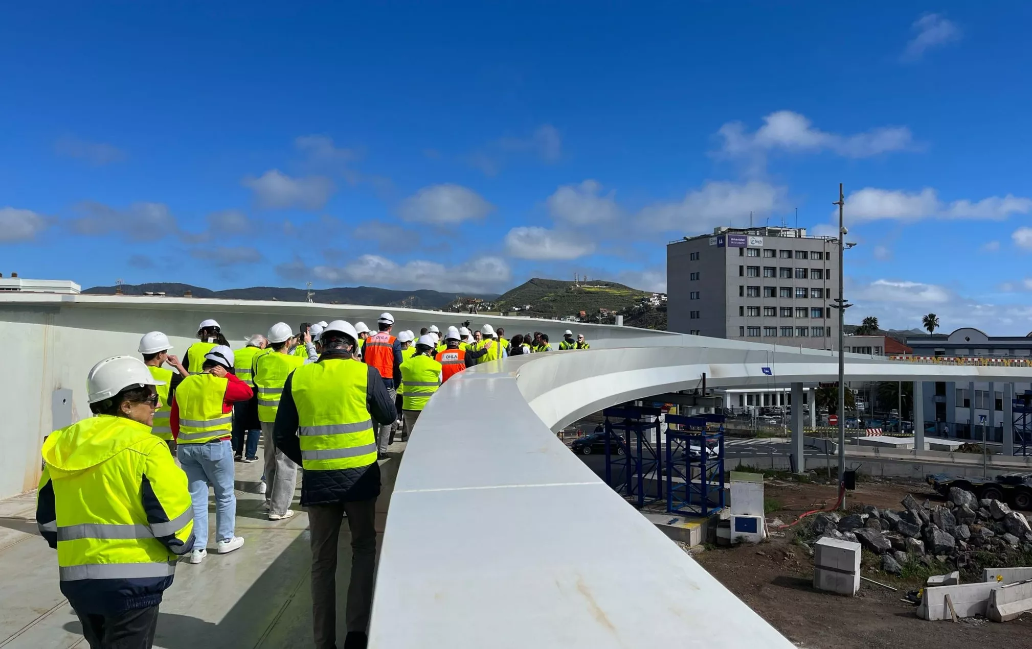 Primer paseo por la pasarela de Padre Anchieta. Beatriz de Vera