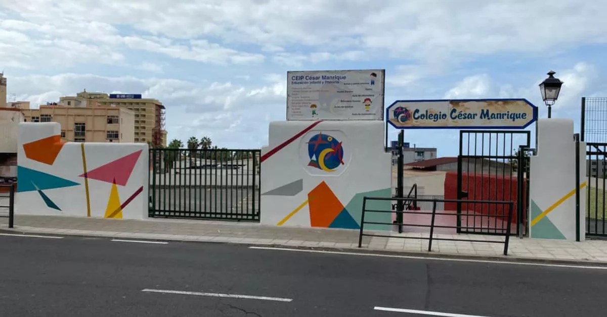 Entrada al CEIP Cesar Manrique en Puerto de la Cruz./ CONSEJERÍA EDUCACIÓN