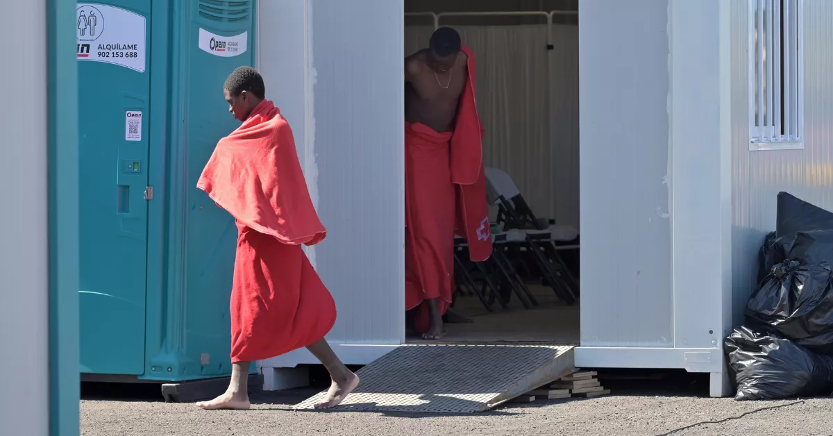 Migrantes llegados a El Hierro / EFE