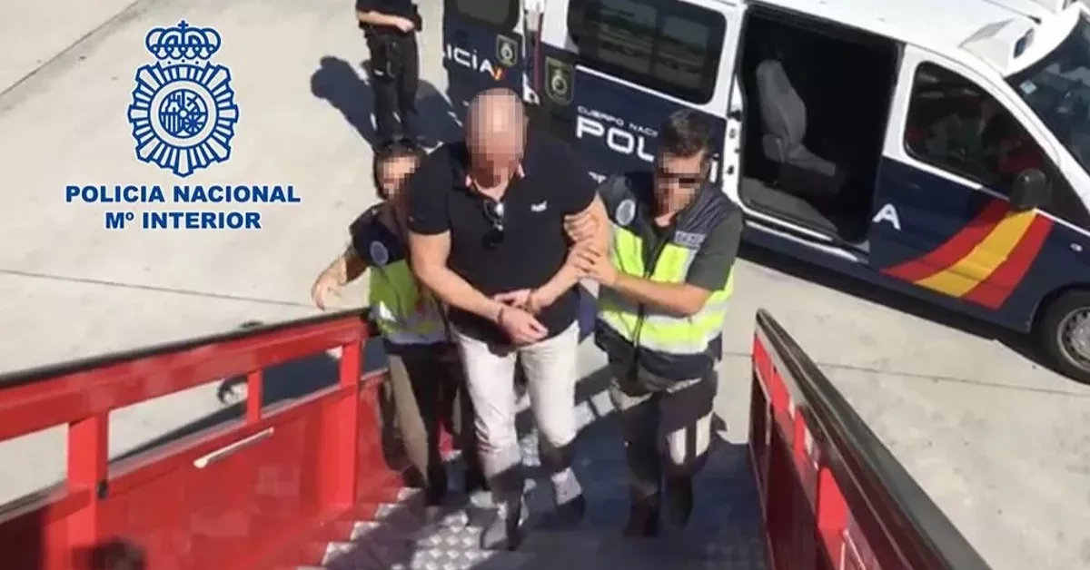 Traslado del 'capo Campuzano' a Canarias./ CNP