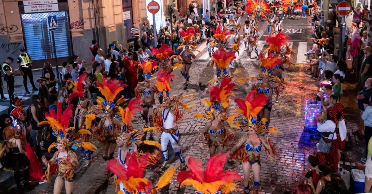 Cabalgata Anunciadora del Carnaval de Santa Cruz de Tenerife / AYUNTAMIENTO DE SANTA CRUZ DE TENERIFE
