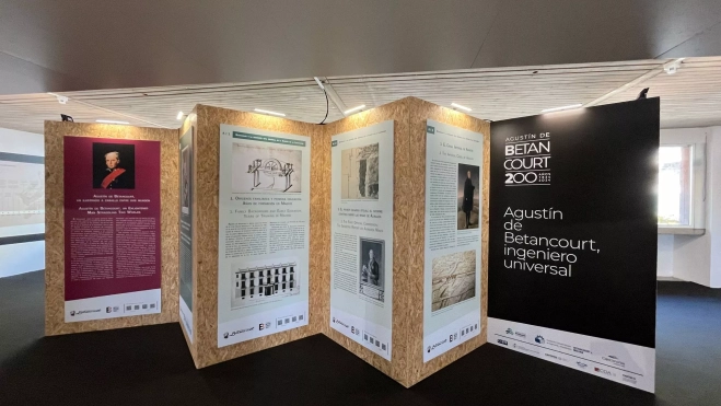 Exposición sobre Agustín de Betancourt en la Estación Marítima de Santa Cruz. /Beatriz de Vera Exposición sobre Agustín de Betancourt en la Estación Marítima de Santa Cruz. /Beatriz de Vera