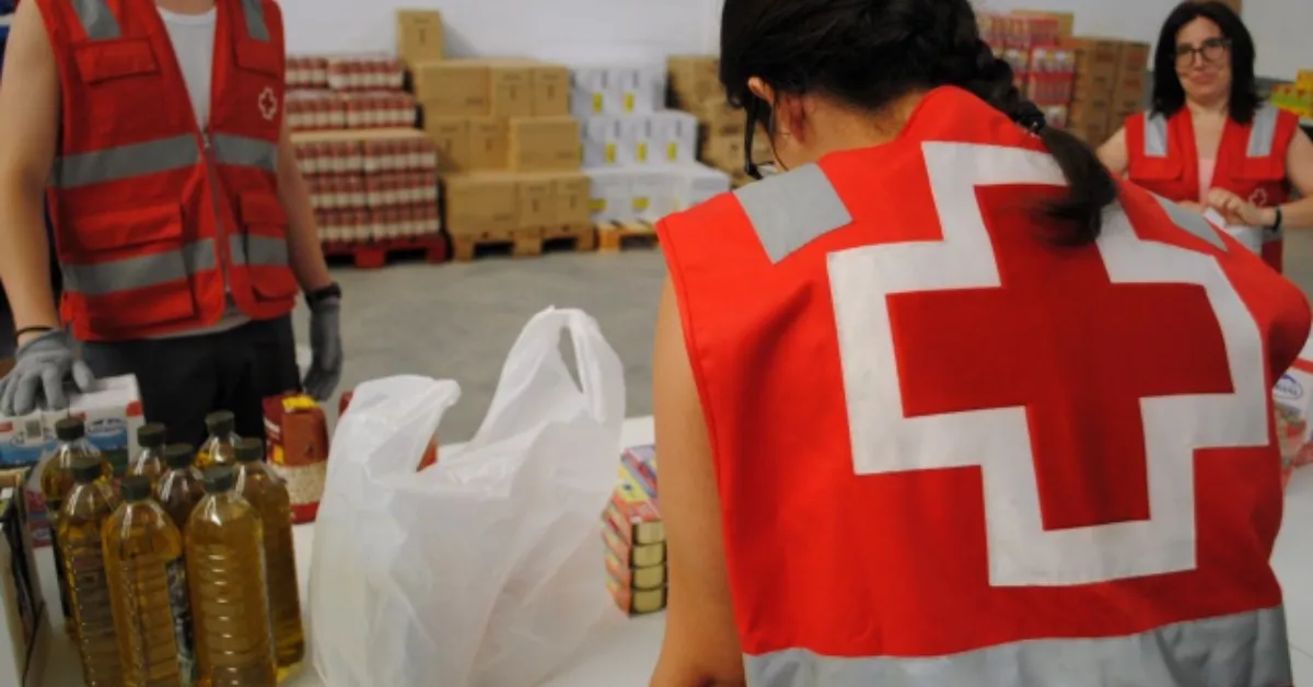 Ayudas de alimentación de Cruz Roja para familias en situación de vulnerabilidad. 
