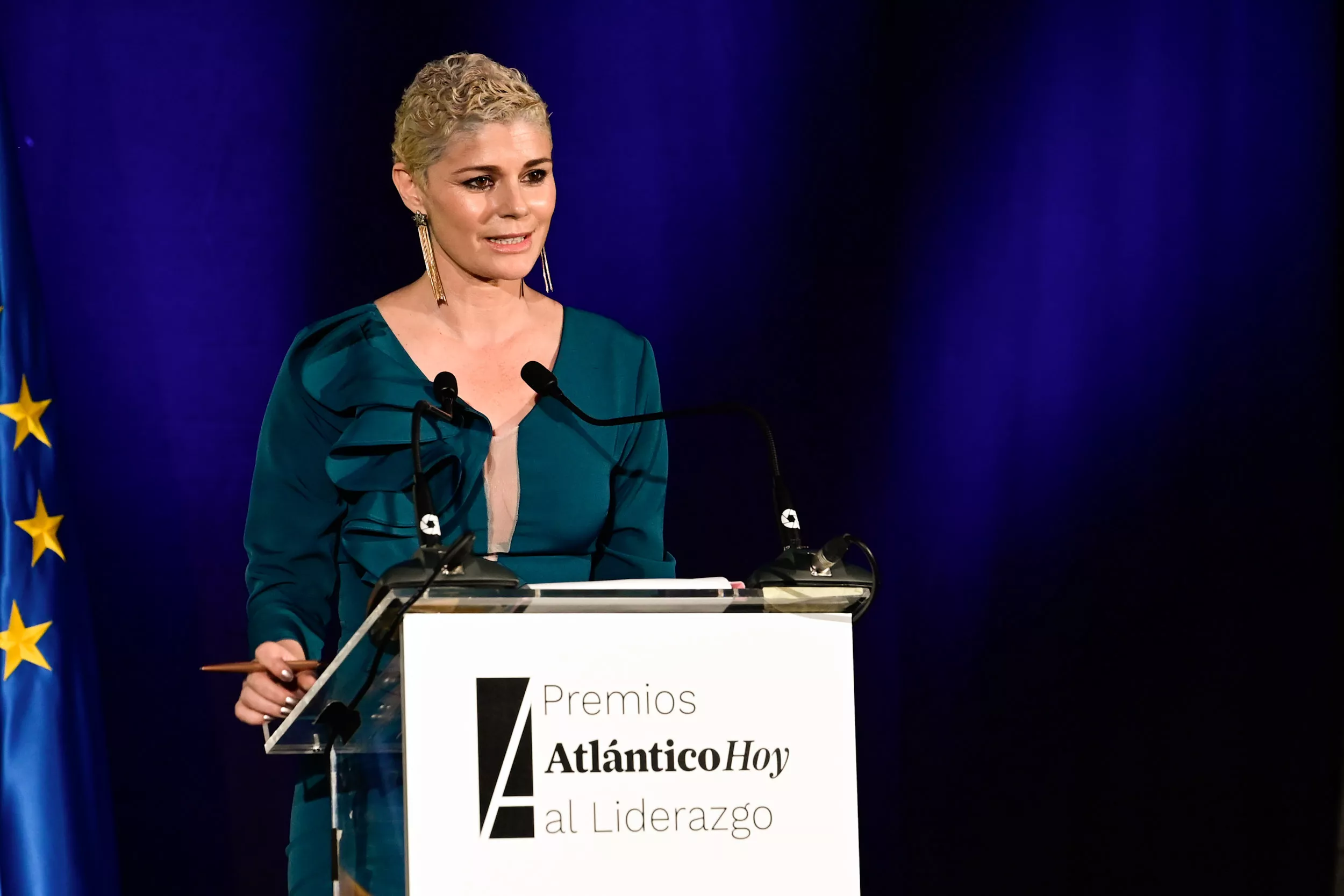 Yaiza Díaz, presentadora de la II Edición Premios Atlántico Hoy al Liderazgo / TONY HERNÁNDEZ