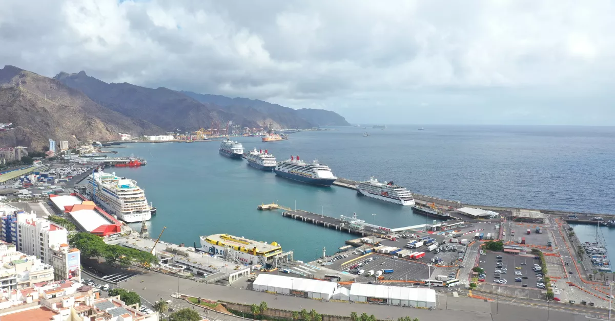 Área de cruceros en Santa Cruz de Tenerife / AUTORIDAD PORTUARIA