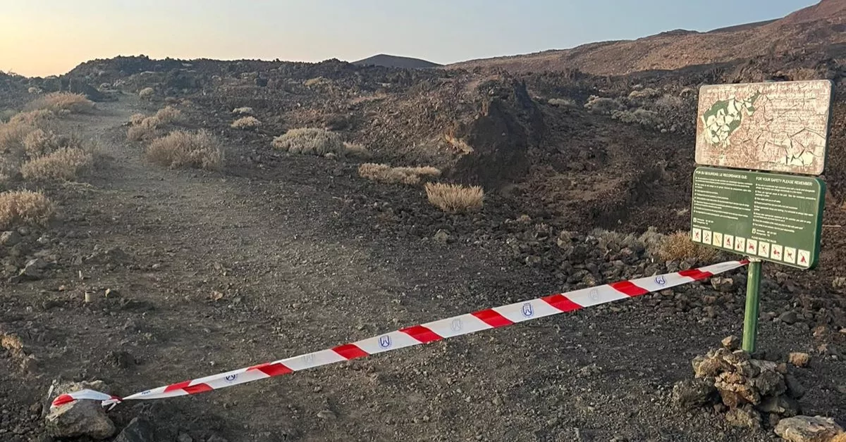 Sendero de acceso a pie al Teide cerrado / CABILDO DE TENERIFE Sendero de acceso a pie al Teide cerrado / CABILDO DE TENERIFE
