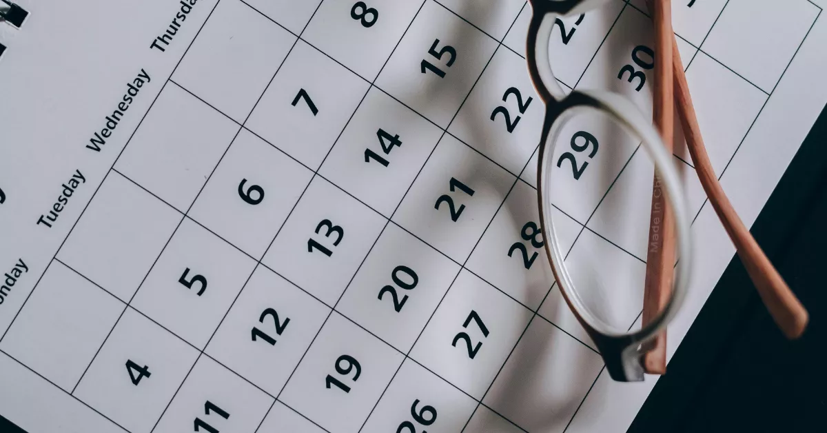 Imagen de un calendario de festivo / PEXELS