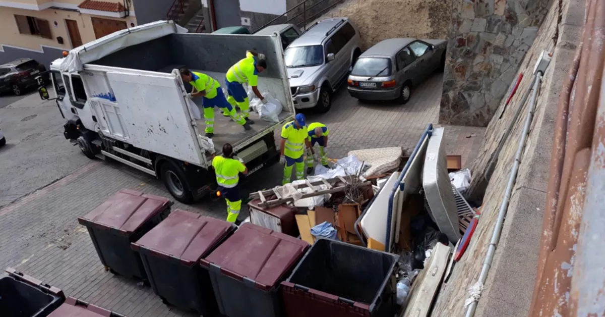 Trabajadores del servicio de recogida / AYUNTAMIENTO DE LAS PALMAS