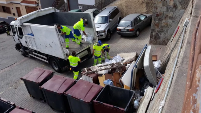 Trabajadores del servicio de recogida / AYUNTAMIENTO DE LAS PALMAS