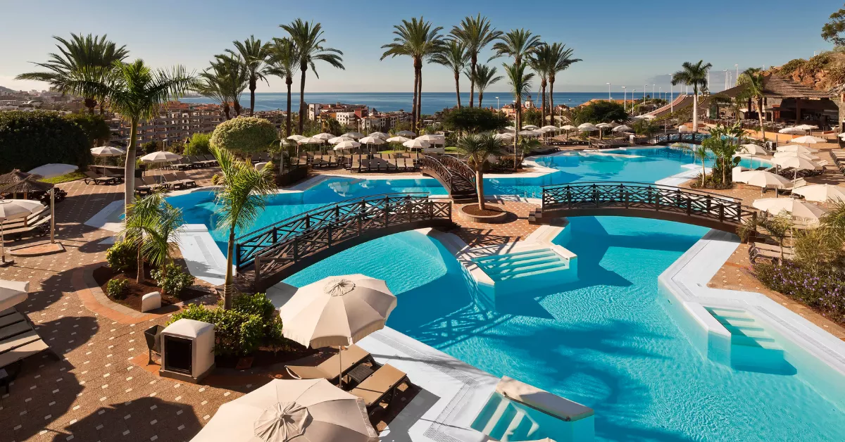 Hotel de lujo solo para adultos en Tenerife / MELIÁ JARDINES DEL TEIDE