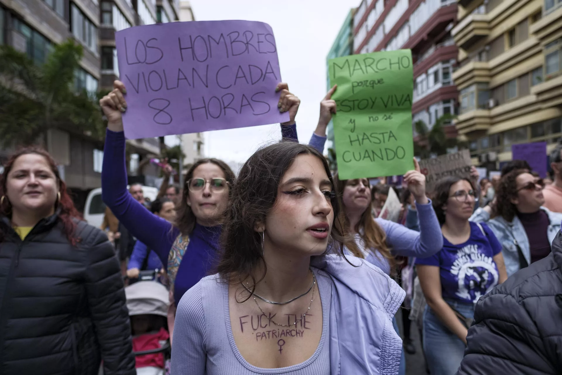 Manifestación del 8M en Las Palmas de Gran Canaria. / EFE - ÁNGEL MEDINA G. 