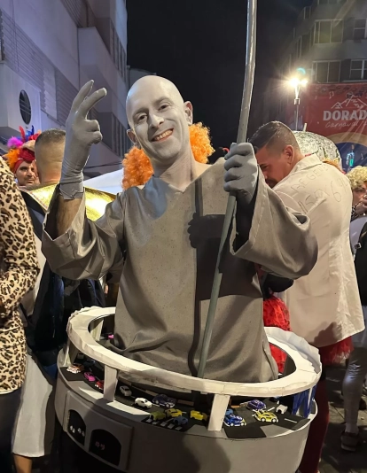 Disfraz de Padre Anchieta en el carnaval de Tenerife. /AH