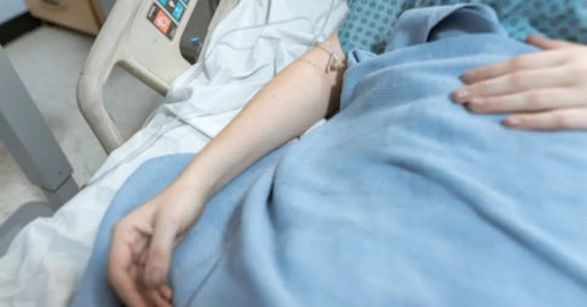 Imagen de una persona en el hospital / PEXELS