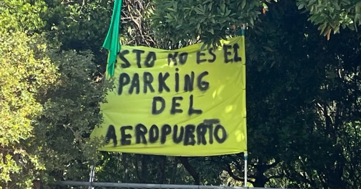 Pancartas en San Lázaro. /Atlántico Hoy