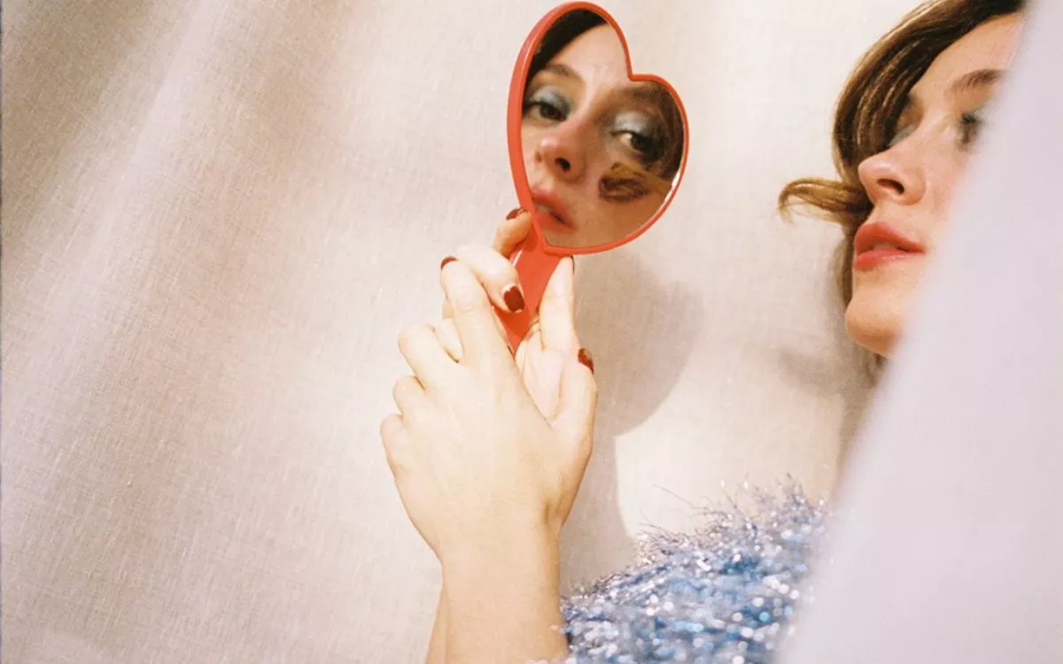 Lourdes Hernández (Russian Red): "Ahora intento escucharme más y entender desde dónde nace todo". / AH