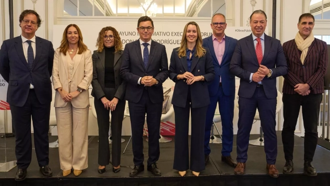 Pablo Rodríguez presenta en Madrid las iniciativas en las que Canarias es pionera en materia de vivienda, movilidad y carreteras 4