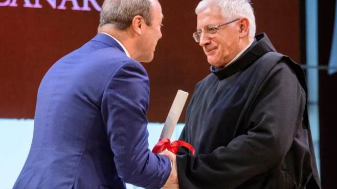 Jesús Barriga fue nombrado Hijo Adoptivo de Las Palmas de Gran Canaria. / TONY HERNÁNDEZ Jesús Barriga fue nombrado Hijo Adoptivo de Las Palmas de Gran Canaria. / TONY HERNÁNDEZ