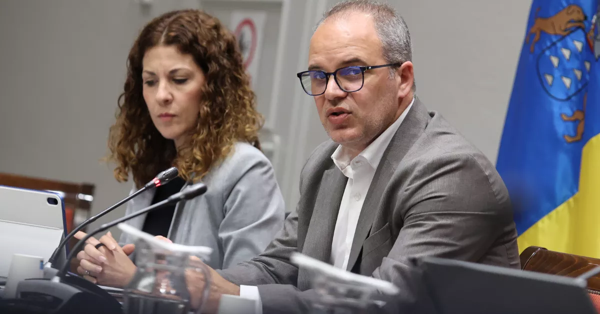  El director general de Costas y Gestión del espacio marítimo canario, Antonio Acosta. / MIGUEL BARRETO-EFE