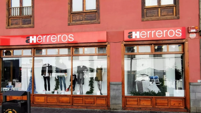 Tienda de Almacenes Herreros en Puerto de la Cruz Tienda de Almacenes Herreros en Puerto de la Cruz
