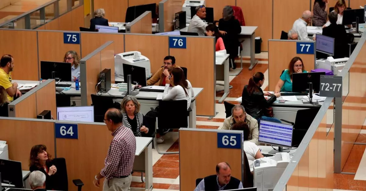 Imagen de funcionarios / EFE