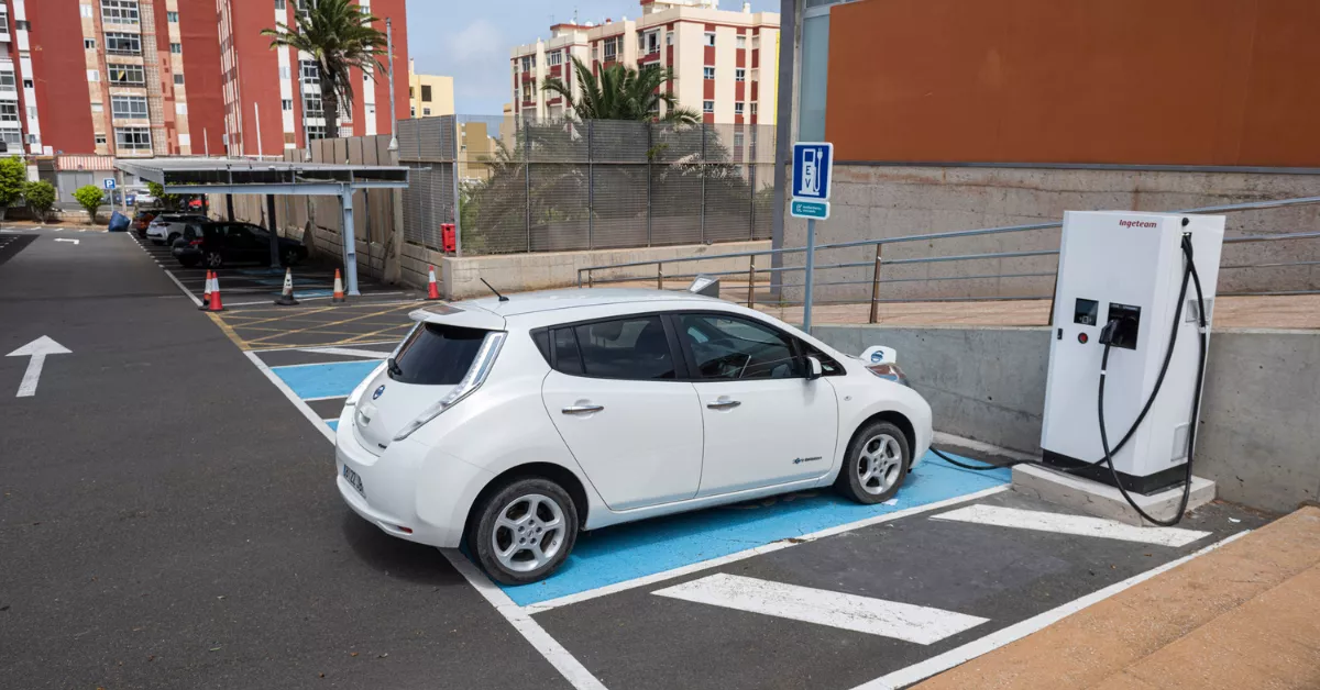 Gran Canaria adjudica el suministro de 30 nuevas estaciones de recarga de vehículos eléctricos./ CEDIDA