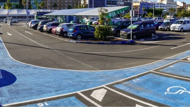 El aparcamiento de Sagulpa en el Puerto de Las Palmas, que le ha denegado la prórroga y deberá cerrarse al público en mayo. / AH en El aparcamiento de Sagulpa en el Puerto de Las Palmas, que le ha denegado la prórroga y deberá cerrarse al público en mayo. / AH en