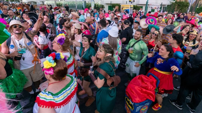 Asistentes a la Cabalgata del Carnaval / AYUNTAMIENTO DE SAN BARTOLOMÉ DE TIRAJANA