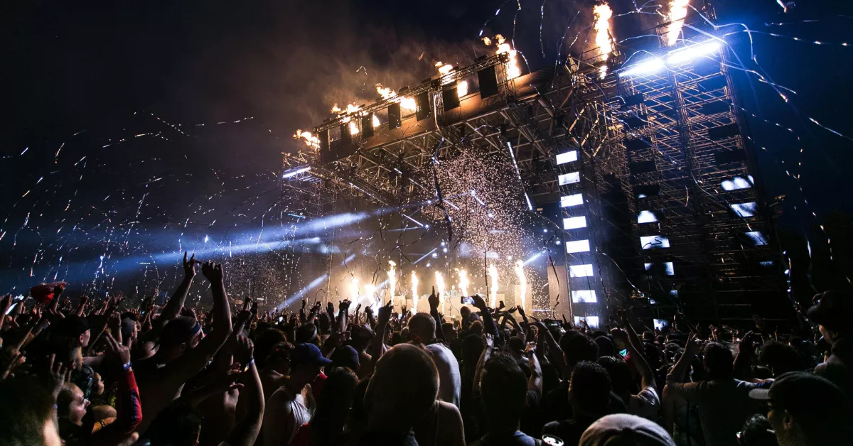 Imagen de personas de fiesta / PEXELS