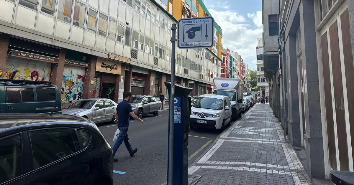 Sagulpa amplía este mes las zonas verdes en Triana y La Minilla y la azul en las inmediaciones de Primero de Mayo / ATLÁNTICO HOY - MARCOS MORENO