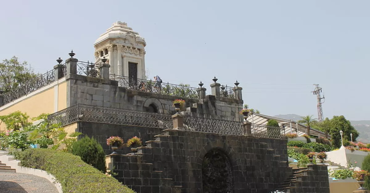 Mausoleo masónico de Canarias / AYUNTAMIENTO DE LA OROTAVA
