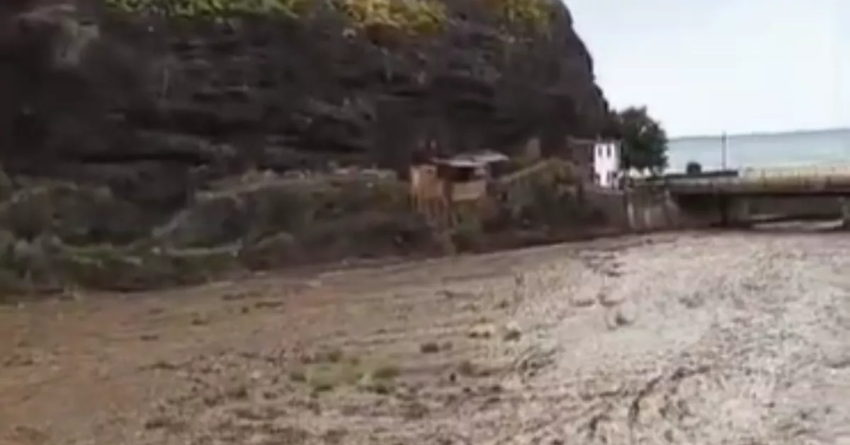 El barranco de las Angustias (Tazacorte) amenaza con desbordarse por la borrasca Nuria./ RRSS