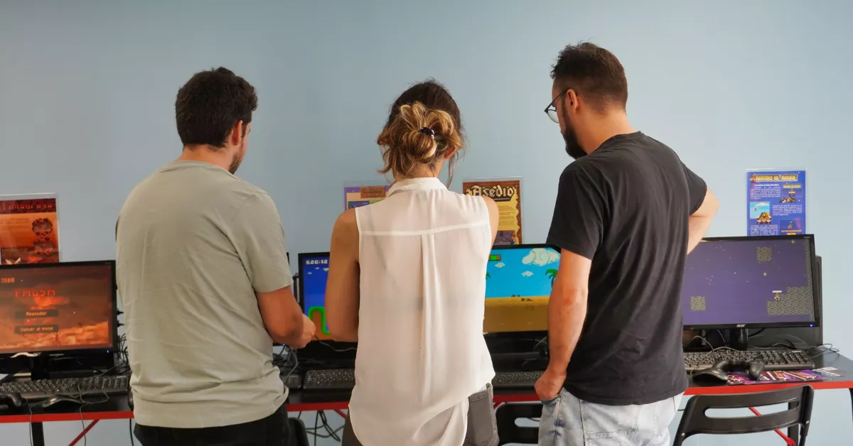 Estudiantes del IES El Rincón durante la 'Game Jam' de 2024 / CEDIDA