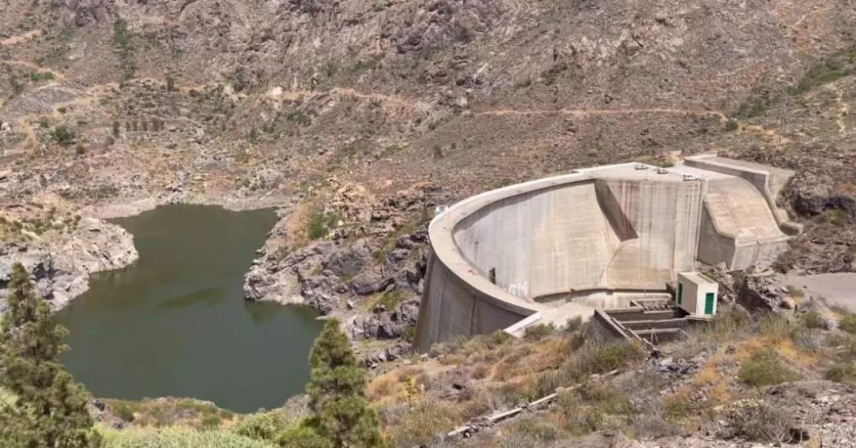 Las presas de Chira y Soria / AH