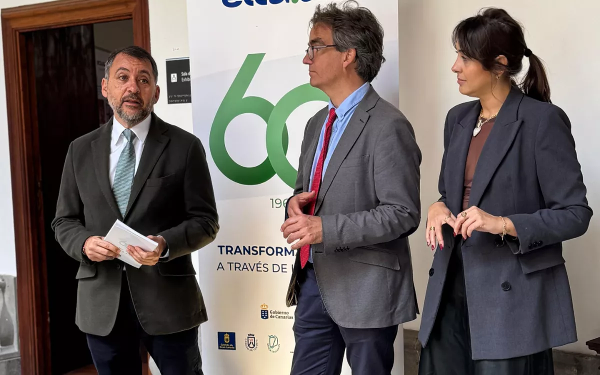 ecca.edu celebra 60 años de educación con una exposición en el Palacio de Carta