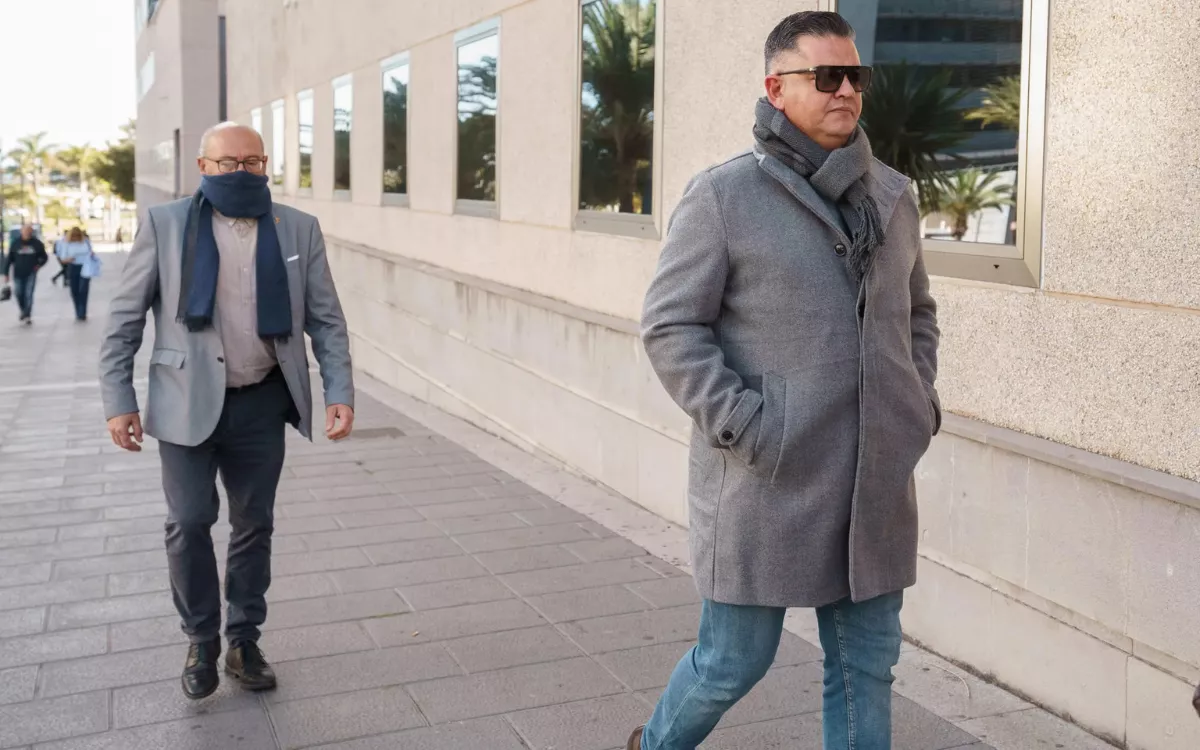 Anticorrupción pide cárcel para Fuentes (PSOE) y su sobrino por cohecho en el ‘caso Mediador’. / RAMÓN DE LA ROCHA-EFE