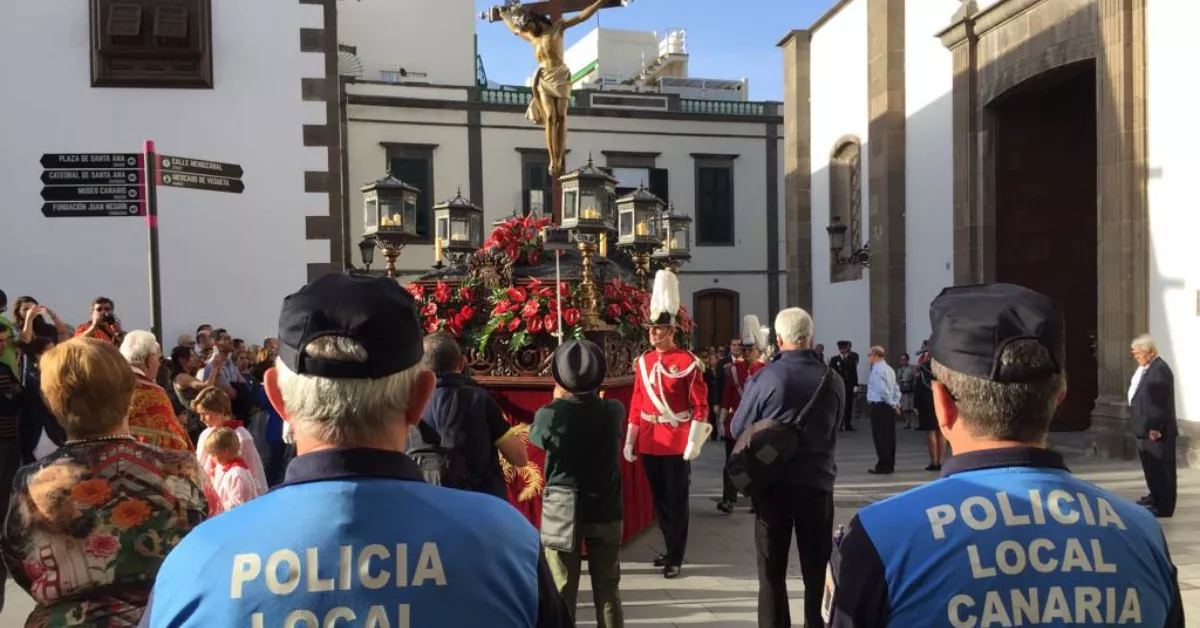 Las Palmas de Gran Canaria activa un plan especial de seguridad y tráfico para la Semana Santa 2025 / AYUNTAMIENTO DE LAS PALMAS DE GRAN CANARIA
